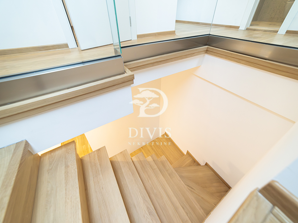 Slika 6 - Kraljice Natalije, Četvoroiposoban stan na prodaju, 131m2, 440.000€